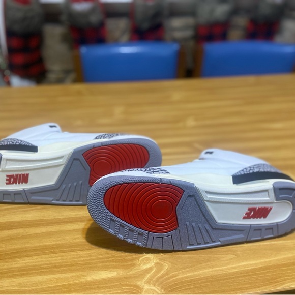 Nike Air Jordan 3 Retro Size 18 - Picture 4 of 6